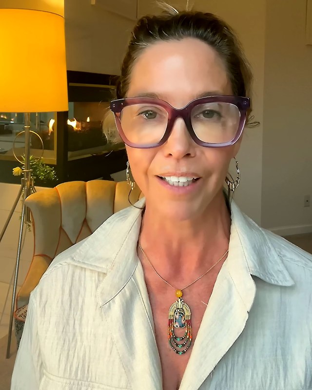 Pamela in the video: ChatGPT just killed the job hunt