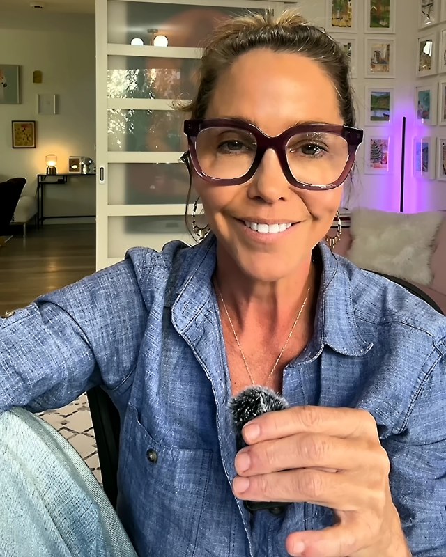 Pamela in the video: 3 things to tell AI to build in one weekend